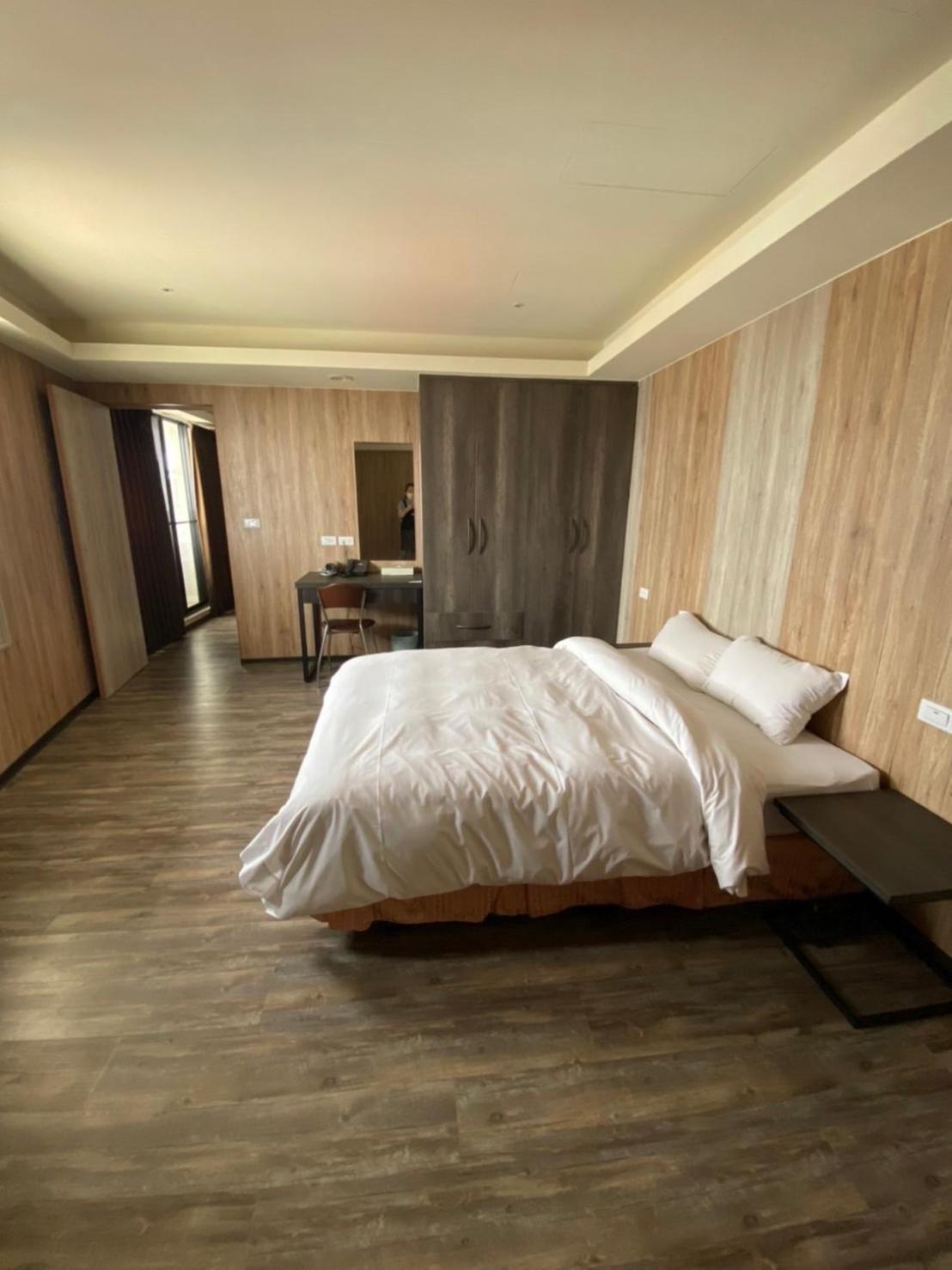Tai Shinu Hotel Douliu Exterior photo
